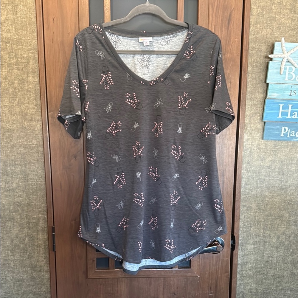 LuLaRoe EUC Gray V-Neck Women's Top
